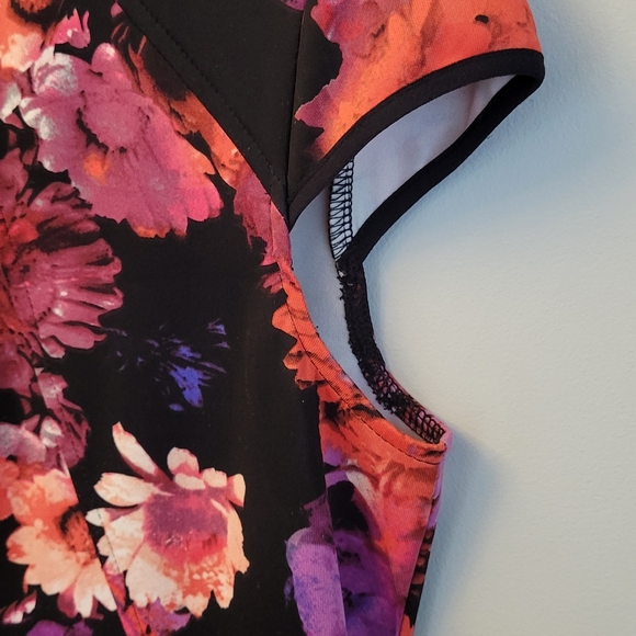 LONDON STYLE  DRESS - Picture 2 of 4